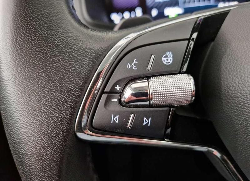 Usata Skoda Karoq Ambition 150 CV (110 kW) 2023 Nero SUV