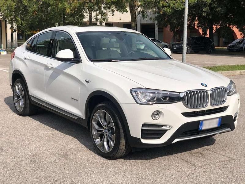 Gebraucht BMW X4 xLine 190 PS (139 kW) 2016 Weiß SUV