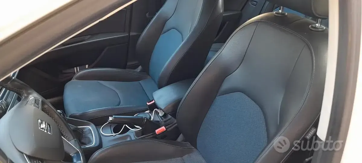 Usata Seat Leon 110 CV (80 kW) 2016 Bianco Utilitaria