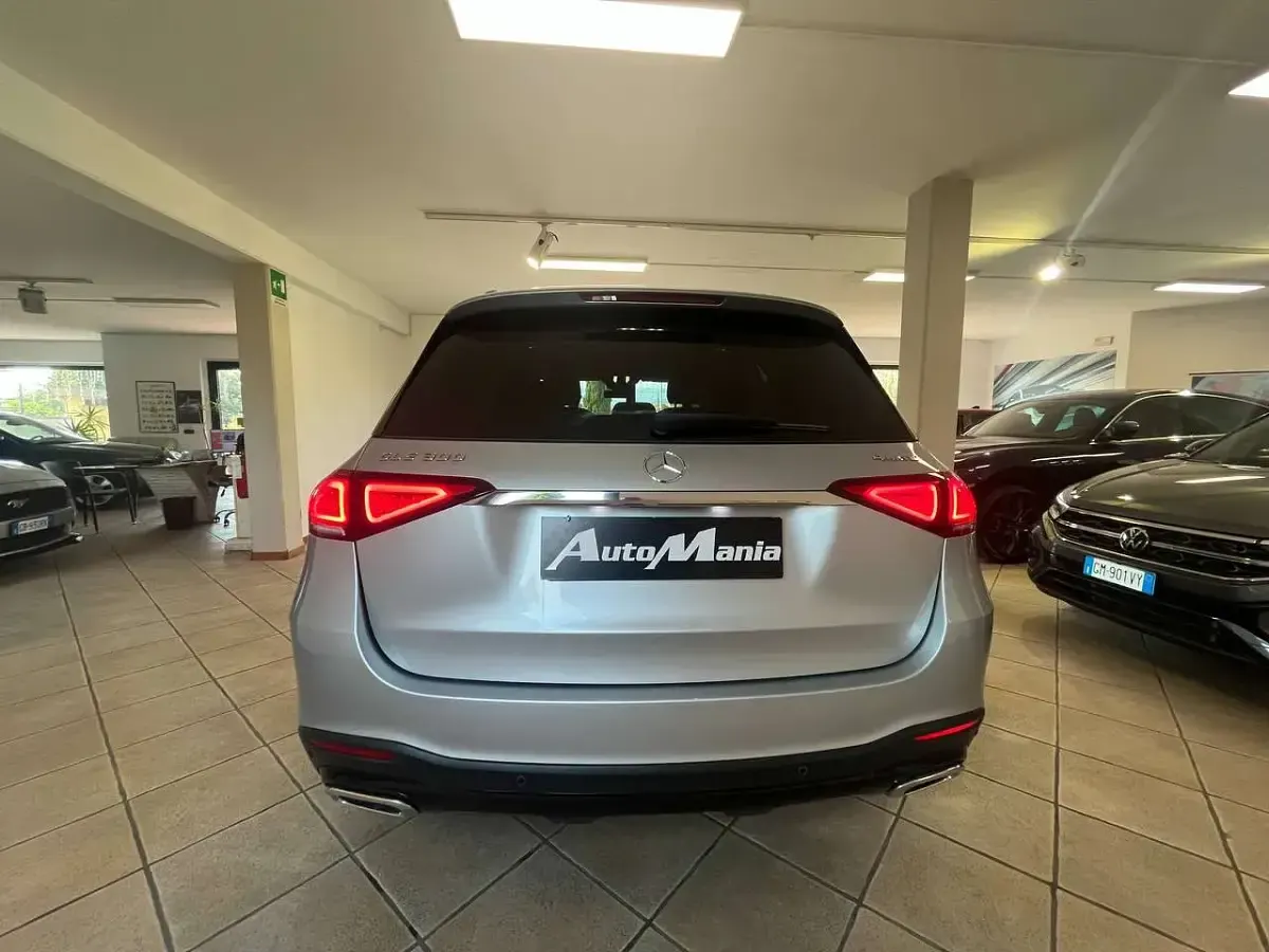 Usata Mercedes GLE300 Premium Plus 272 CV (200 kW) 2022 Argento SUV