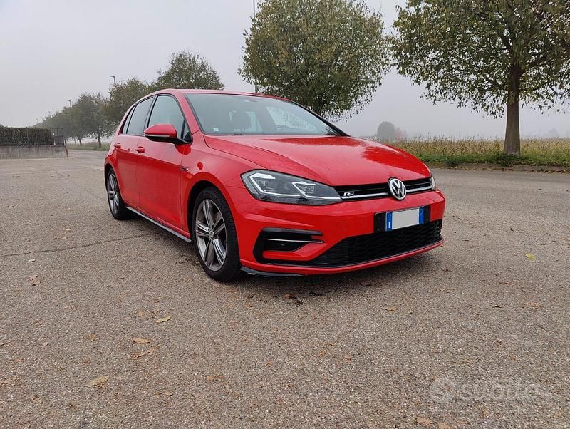 Usata 2019 VW Golf VII Due volumi | 14.000 € - Immagine 1/4