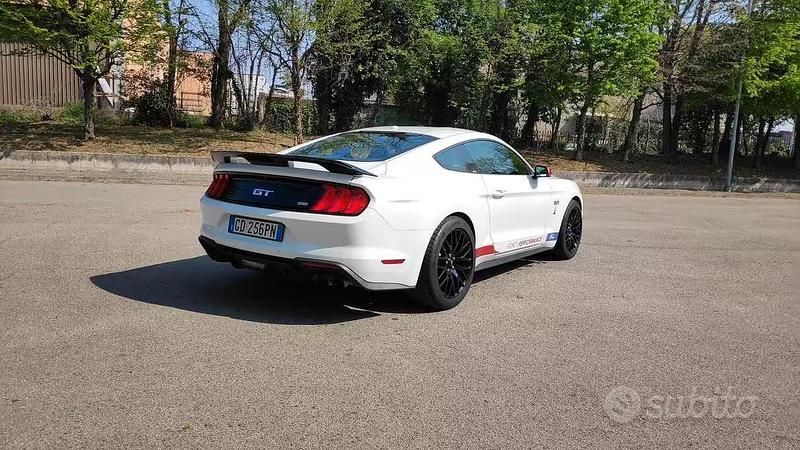 Usata Ford Mustang GT 2019 Bianco Coupé