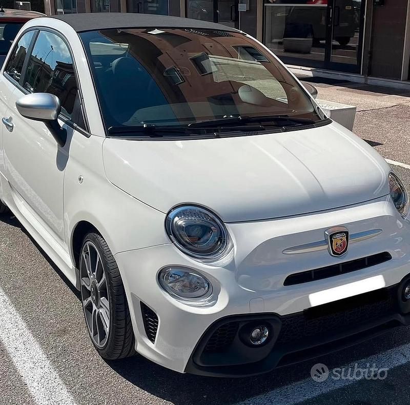 Bianco Usata 2023 Abarth 595C Turismo Cabrio | 21.300 € (Ottimo prezzo) - Immagine 1/4
