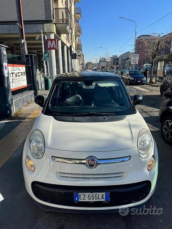 Usata Fiat 500L Lounge 95 CV (69 kW) 2015 Bianco Monovolume
