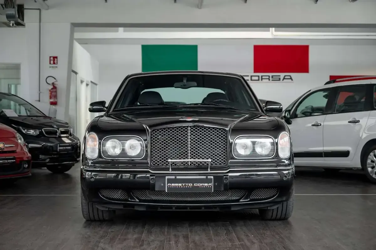 Usata Bentley Arnage 405 CV (297 kW) 2001 Nero Berlina