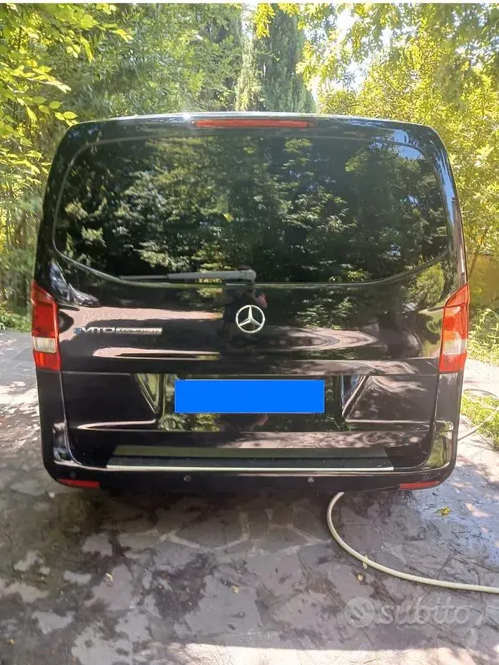 Usata Mercedes e-Vito 69 kW (95 CV) 2022 Nero Furgone