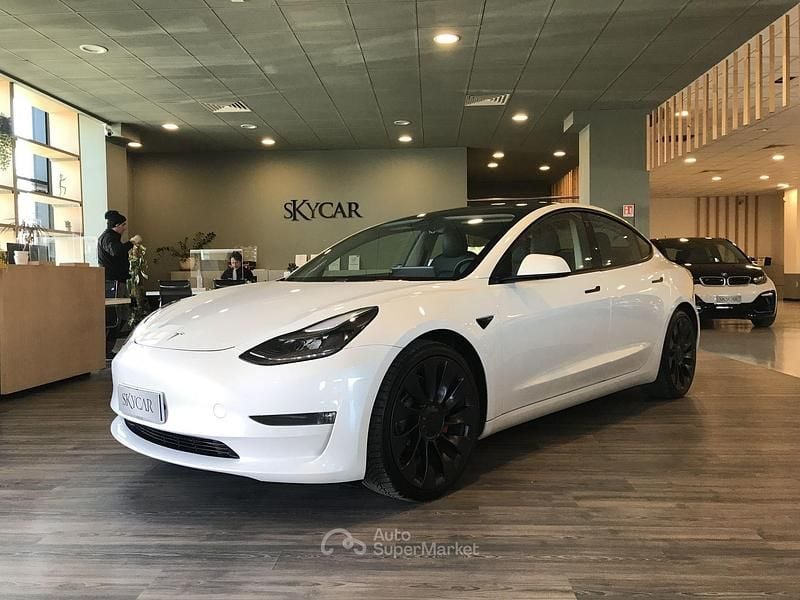 Usata Tesla Model 3 Performance 155 kW (211 CV) 2022 Bianco Berlina