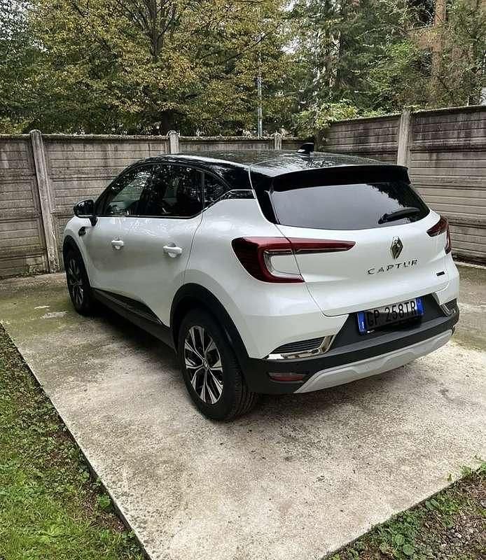 Usata Renault Captur 92 CV (67 kW) 2023 SUV