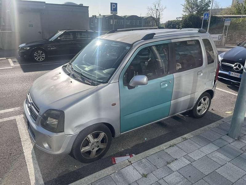 Usata Opel Agila 75 CV (55 kW) 2004 Monovolume