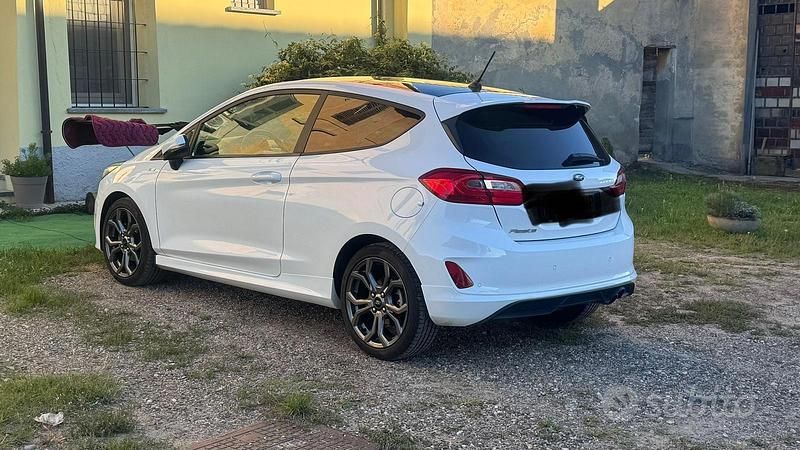 Occasion Ford Fiesta ST-Line 60 ch (44 kW) 2019 Blanc Citadine