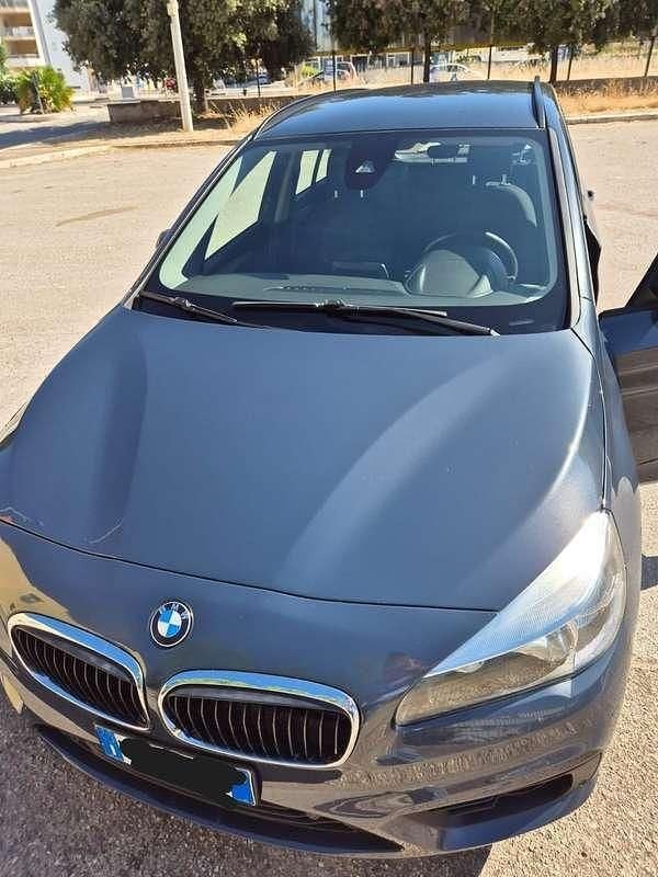 Blu/azzurro Usata 2017 BMW 218 Gran Tourer Advantage Monovolume | 11.500 € (Ottimo prezzo) - Immagine 1/4