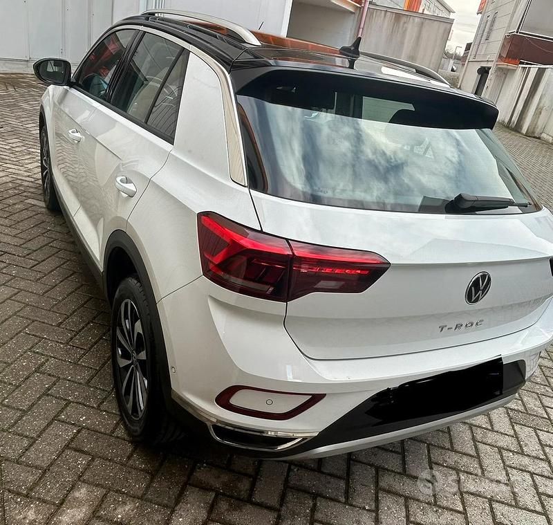 Usata VW T-Roc Style 116 CV (85 kW) 2024 Bianco SUV