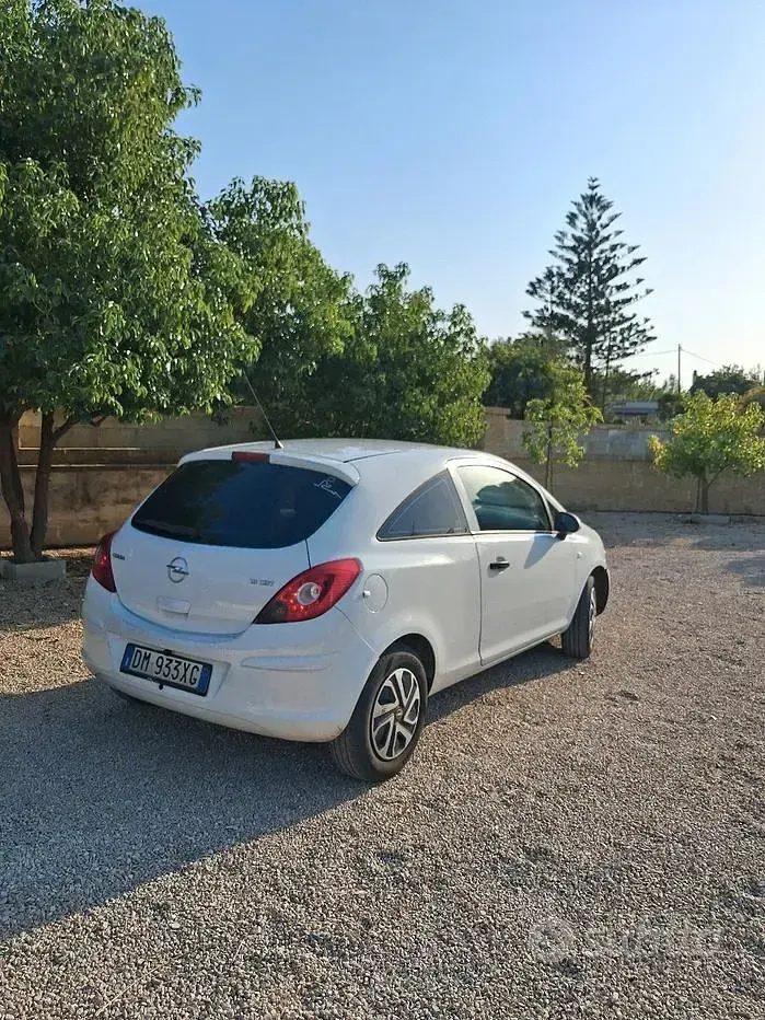 Usata Opel Corsa 69 CV (50 kW) 2008 Utilitaria