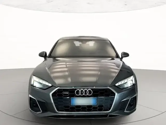 Usata Audi A5 Sportback S-Line 204 CV (150 kW) 2021 Grigio daytona perla Utilitaria