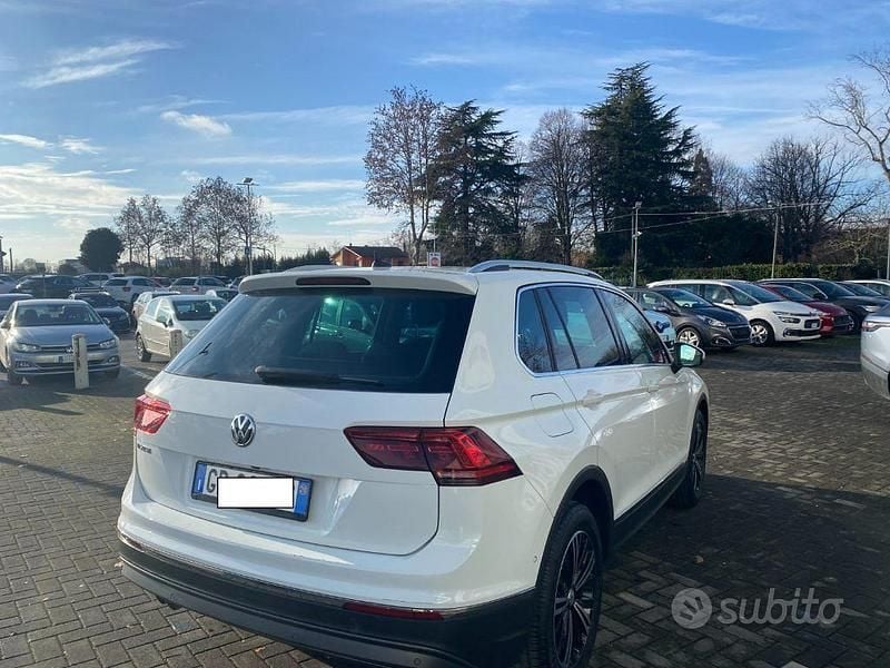 Usata VW Tiguan 150 CV (110 kW) 2020 Bianco SUV