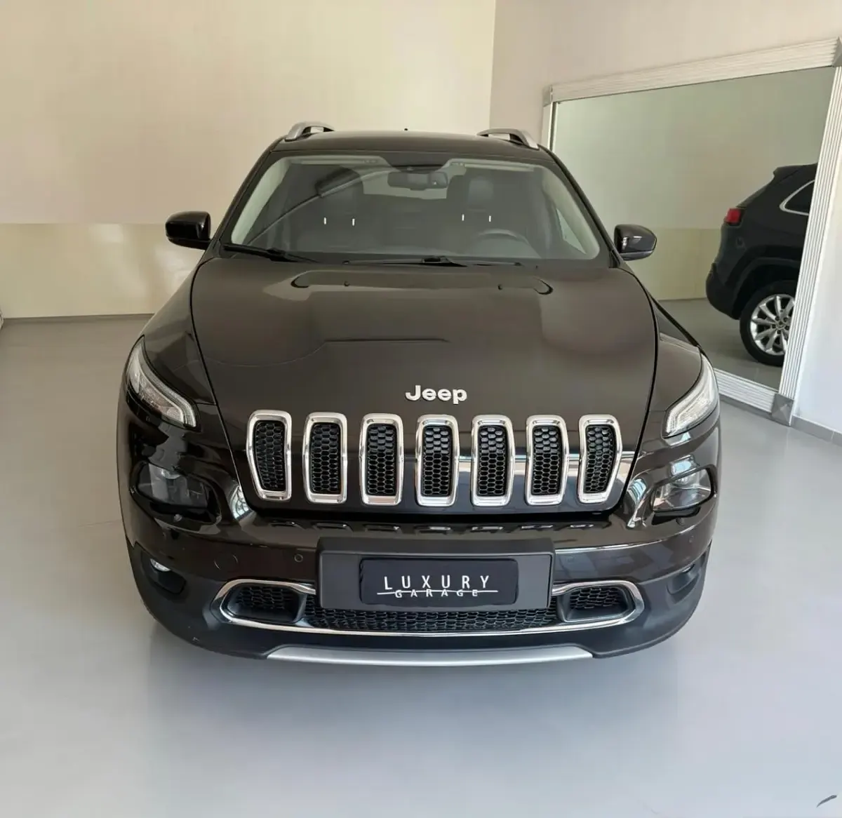 Usata Jeep Cherokee Limited 200 CV (147 kW) 2016 Viola SUV