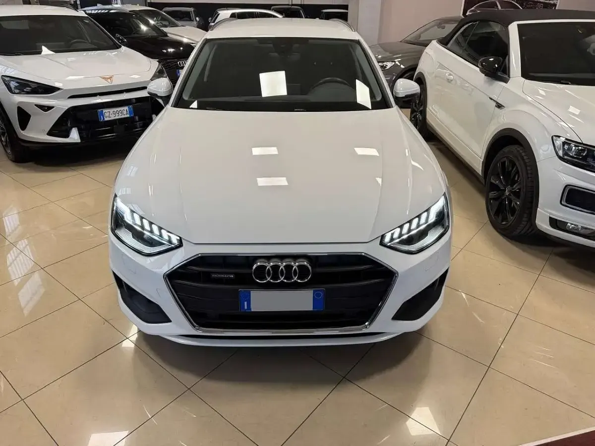 Usata Audi A4 204 CV (150 kW) 2021 Bianco Station wagon