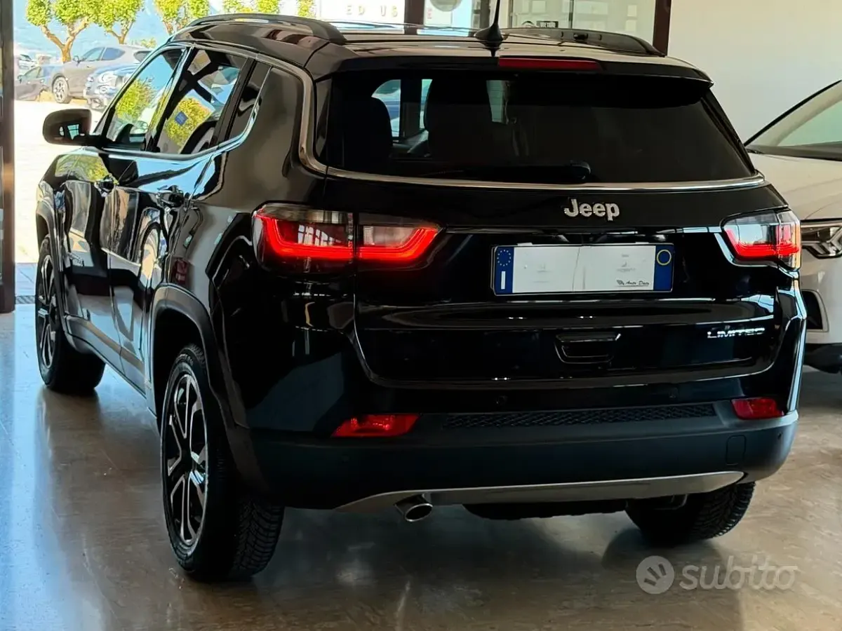 Usata Jeep Compass Limited 131 CV (96 kW) 2021 Nero SUV