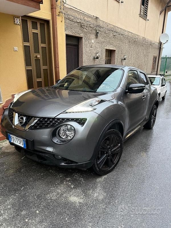 Usata Nissan Juke 110 CV (80 kW) 2016 Grigio SUV