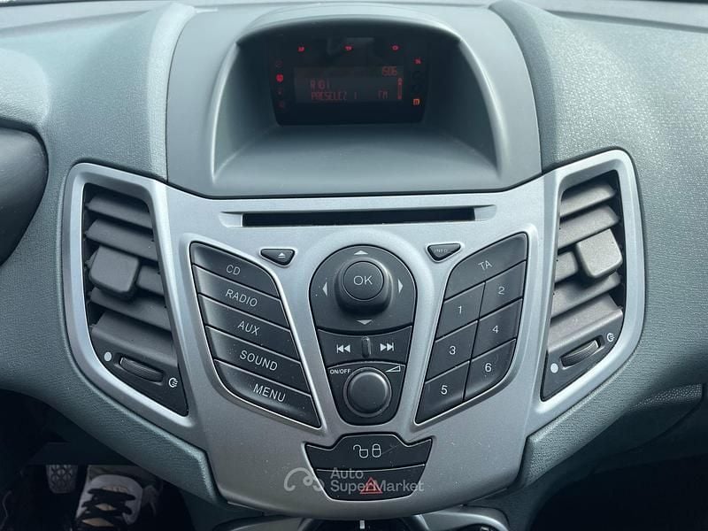 Usata Ford Fiesta 60 CV (44 kW) 2010 Utilitaria