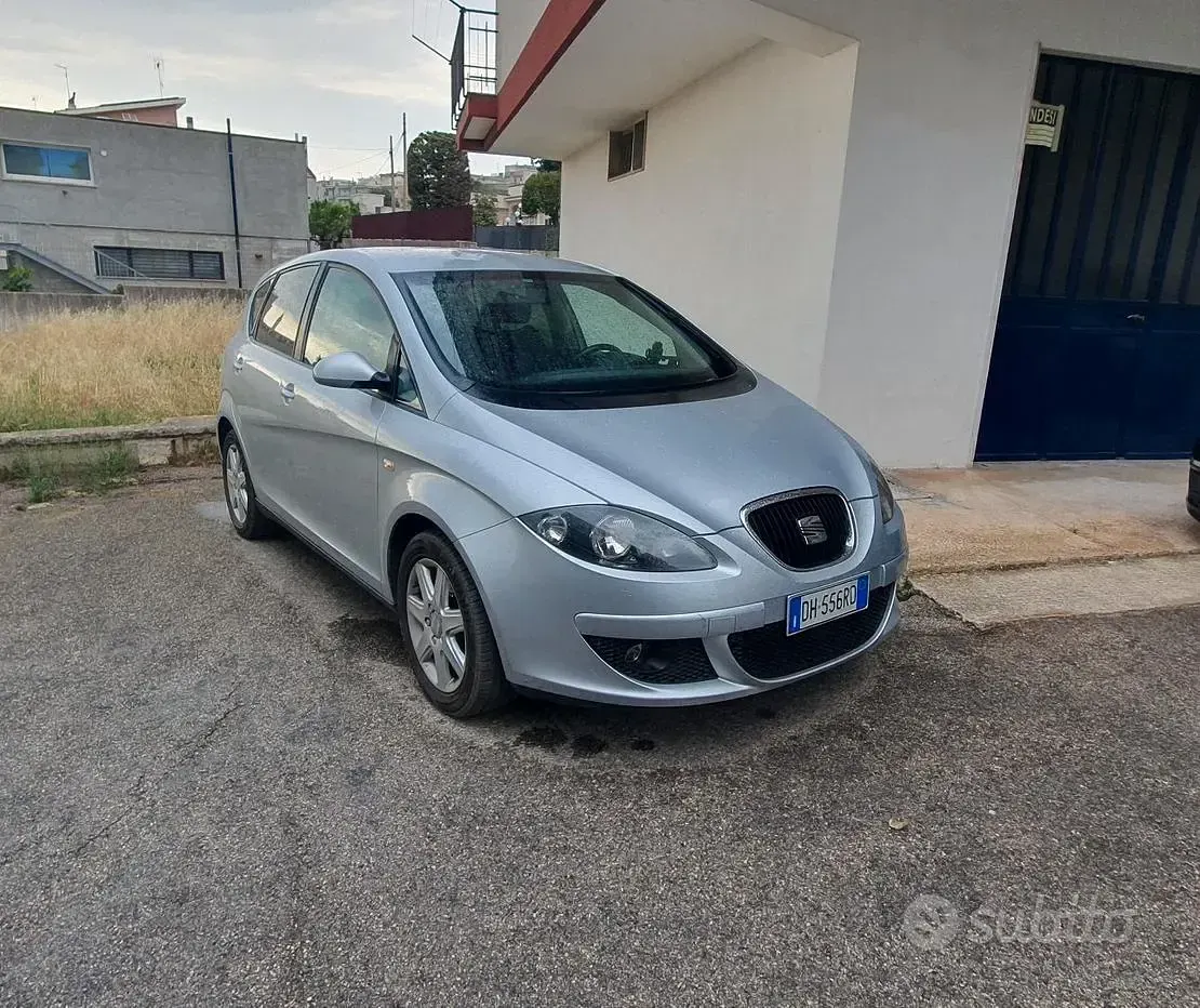 Usata Seat Altea Stylance 105 CV (77 kW) 2007 Grigio Monovolume