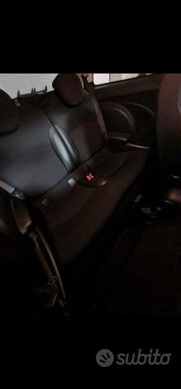 Usata Mini Cooper D 116 CV (85 kW) 2012 Grigio Utilitaria