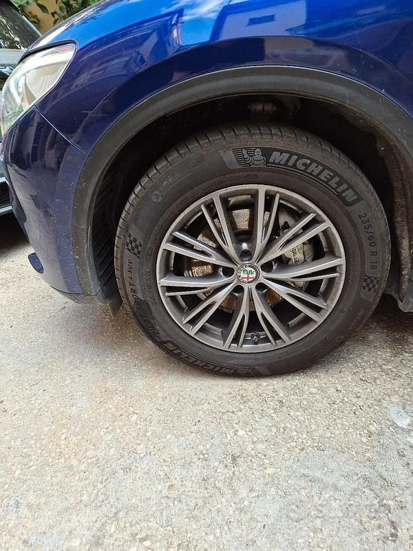 Usata Alfa Romeo Stelvio 201 CV (147 kW) 2020 Blu SUV