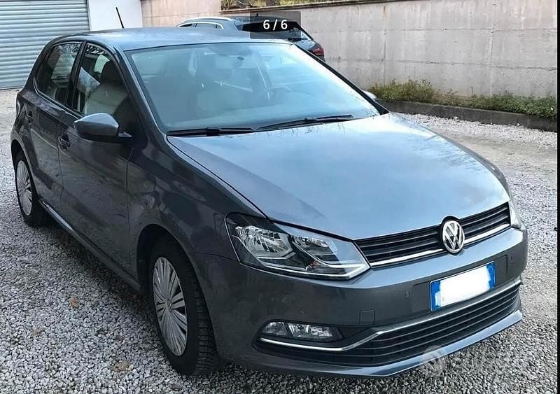 Usata VW Polo 75 CV (55 kW) 2017 Grigio Berlina