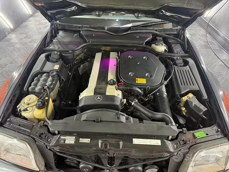 Usata Mercedes SL300 231 CV (169 kW) 1992 Grigio Cabrio