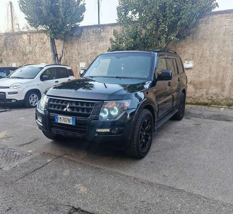 Usata 2017 Mitsubishi Pajero Edition SUV | 25.000 € (Buon prezzo) - Immagine 1/4