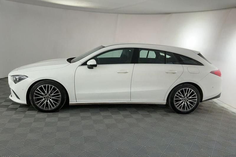 Usata Mercedes CLA180 Shooting Brake Executive 116 CV (85 kW) 2022 Bianco Station wagon