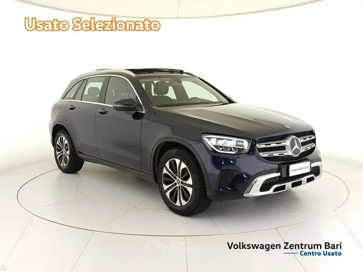 Usata Mercedes GLC220 194 CV (142 kW) 2021 Blu SUV