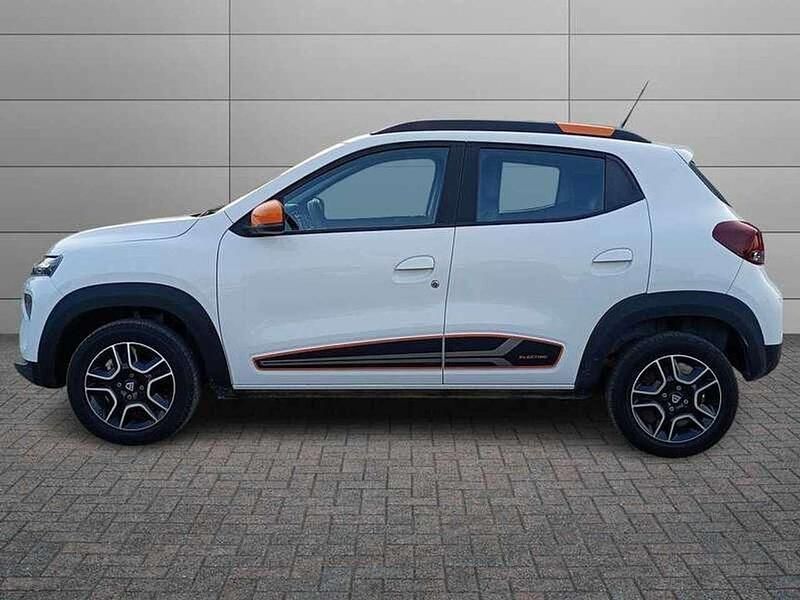 Usata Dacia Spring Comfort 19 kW (26 CV) 2021 Other Utilitaria