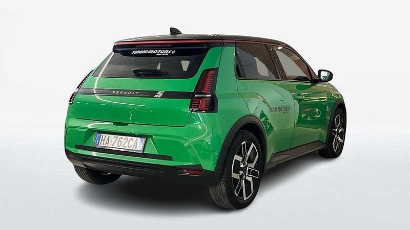 Brugt Renault 5 E-Tech Komfort 77 kW (106 HK) 2025 Grøn Sedan