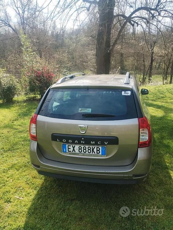 Usata Dacia Logan MCV 75 CV (55 kW) 2015 Grigio Station wagon