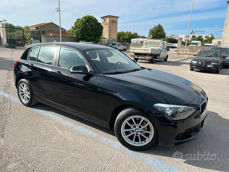 Usata BMW 116 116 CV (85 kW) 2011 Nero Utilitaria