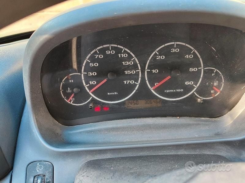 Usata Fiat Ducato 84 CV (61 kW) 2002 Bianco Furgone