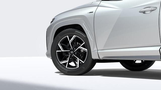 Nuova Hyundai Tucson N Line 160 CV (117 kW) 2025 Ecotronic grey SUV