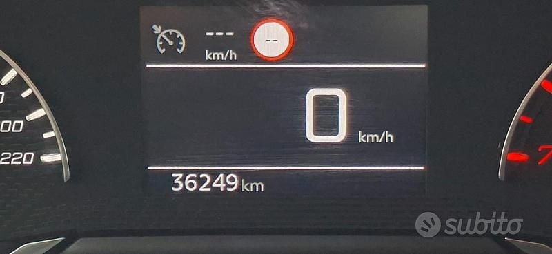 Usata Peugeot 208 75 CV (55 kW) 2020 Bianco Utilitaria