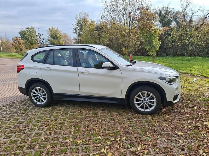 Usata BMW X1 Advantage 150 CV (110 kW) 2019 Bianco SUV