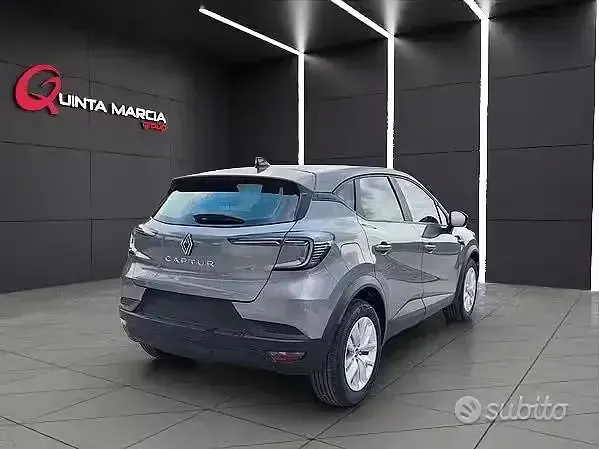 Nouvelle Renault Captur Evolution 120 ch (88 kW) 2026 Gris SUV
