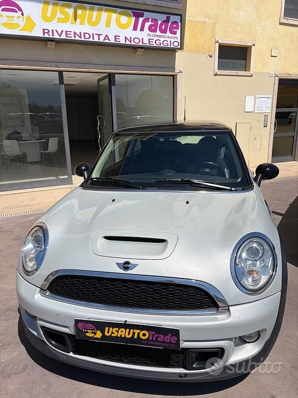 Usata Mini Cooper Coupé 143 CV (105 kW) 2012 Grigio Coupé
