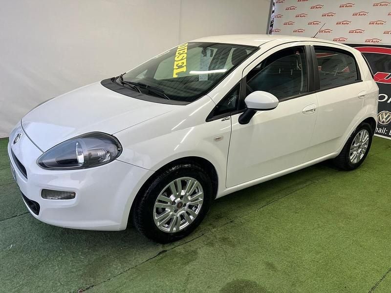 Usata Fiat Punto 85 CV (62 kW) 2013 Bianco Utilitaria