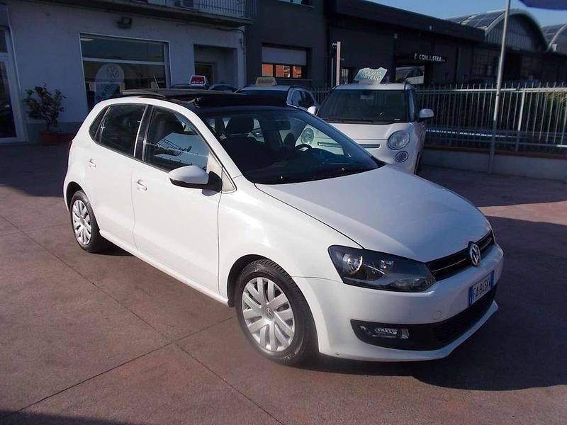 Usata VW Polo Comfortline 75 CV (55 kW) 2012 Bianco Utilitaria