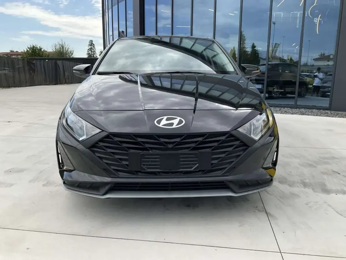 Nuova Hyundai i20 90 CV (66 kW) 2026 Nero Utilitaria