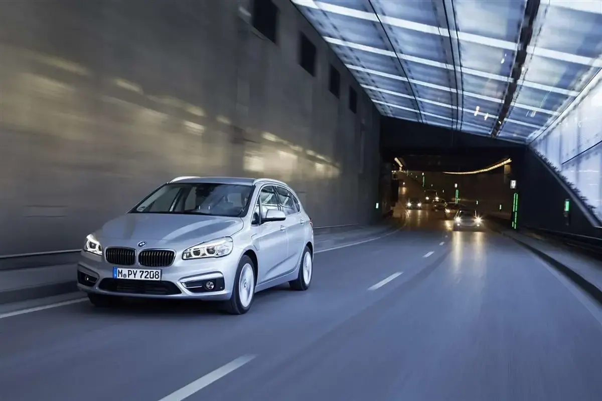Usata BMW 216 Active Tourer 116 CV (85 kW) 2016 Nero metallizzato Monovolume