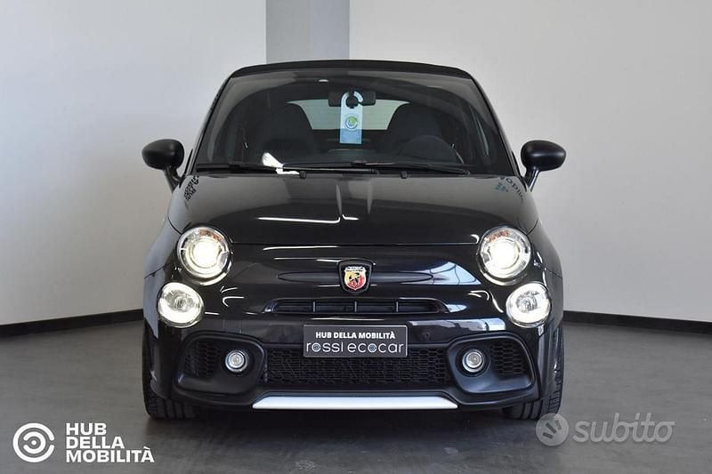 Usata Abarth 595C Esseesse 180 CV (132 kW) 2022 Nero Cabrio