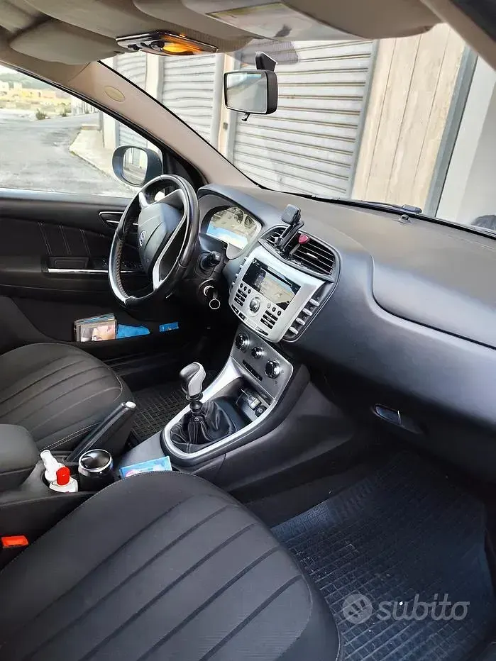Usata Lancia Delta 2011 Nero Utilitaria