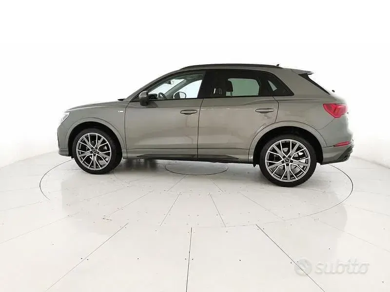 Usata Audi Q3 S-Line 150 CV (110 kW) 2020 Grigio SUV