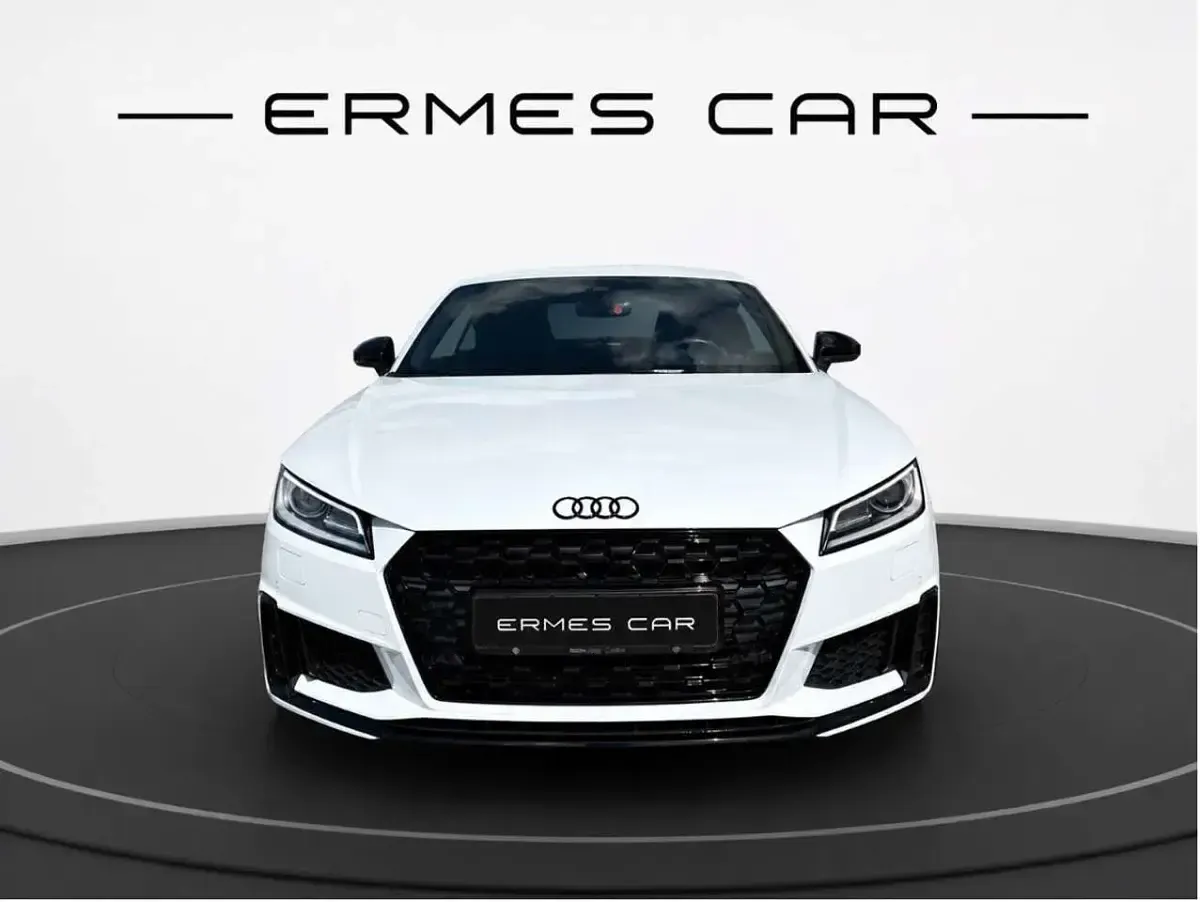 Usata Audi TT Competition 197 CV (144 kW) 2022 Weiß metallic Coupé